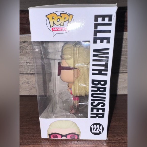 Super CuteFunko Pop Movies Legally Blonde Vinyl Figure Elle with Bruiser #1224 - Picture 8 of 9